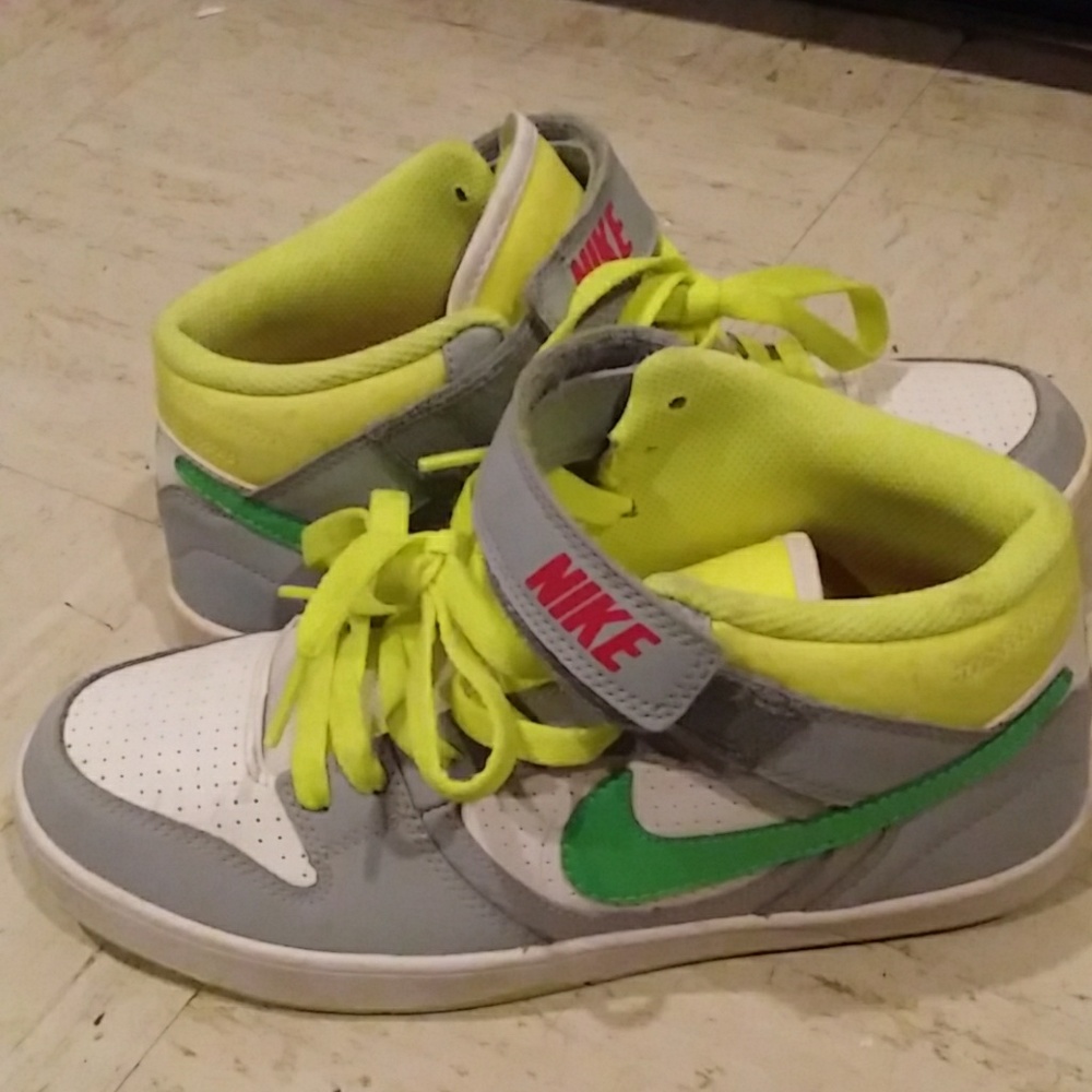 Nike